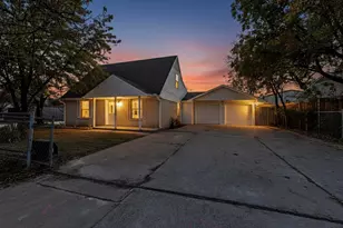 14024 Horseshoe Trail, Balch Springs, TX 75180 - Photo 2