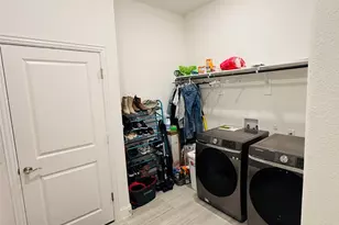 218 Oakcrest Dr, Justin, TX 76247 - Photo 28