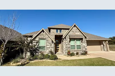 218 Oakcrest Drive, Justin, TX 76247 - Photo 2