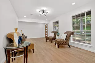 425 Ten Mile Dr, DeSoto, TX 75115 - Photo 4