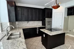 320 Sycamore Dr, Murphy, TX 75094 - Photo 10