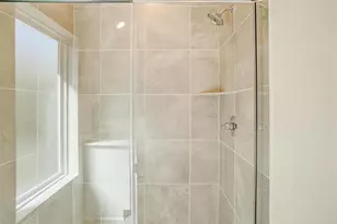 4524 Hogan's Alley Dr, Arlington, TX 76001 - Photo 14