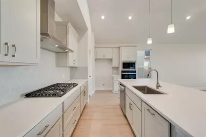 16521 Boston Ivy Drive, Justin, TX 76247 - Photo 6