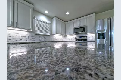 704 Rivers Creek Lane, Little Elm, TX 75068 - Photo 4