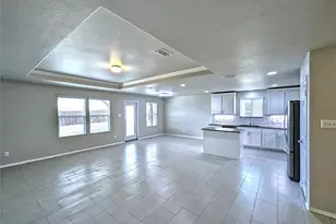 704 Rivers Creek Ln, Little Elm, TX 75068 - Photo 2