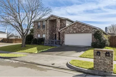 930 Dunkirk Lane, Arlington, TX 76017 - Photo 2