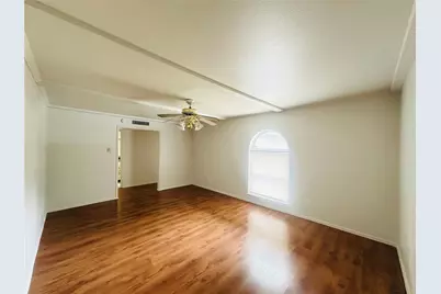 1814 Woodbury, Carrollton, TX 75007 - Photo 4