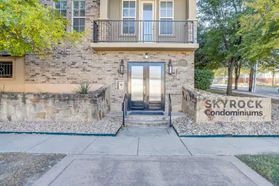 2800 Sandage Avenue #105, Fort Worth, TX 76109 - Photo 2