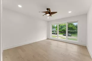 7210 Baxtershire Dr, Dallas, TX 75230 - Photo 32