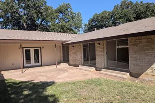 829 Joanna Dr, Hurst, TX 76053 - Photo 12