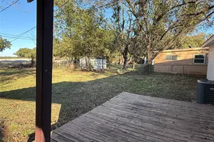 1513 Lawdwin Ave, Bridgeport, TX 76426 - Photo 6