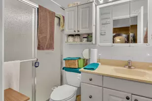 3817 Commonwealth Dr, Garland, TX 75043 - Photo 18