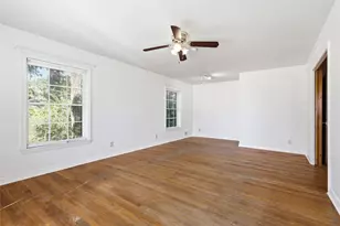 1822 W Hickory St, Denton, TX 76201 - Photo 6