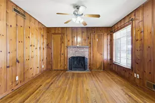 1822 W Hickory St, Denton, TX 76201 - Photo 8