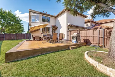 810 Redondo, Irving, TX 75039 - Photo 24