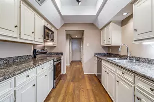 6754 E NW Hwy, Dallas, TX 75231 - Photo 12