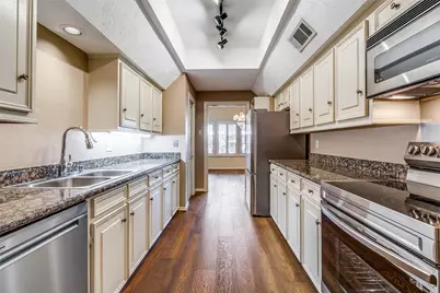 6754 E Northwest Highway, Dallas, TX 75231 - Photo 10