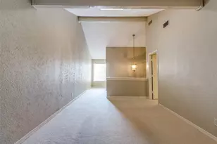 6754 E NW Hwy, Dallas, TX 75231 - Photo 16