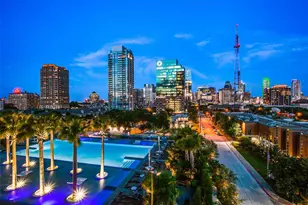 3130 N Harwood St, Dallas, TX 75201 - Photo 26