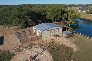 111 Deerfield Rd, Paradise, TX 76073 - Photo 28