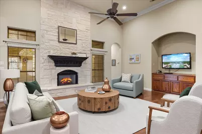 6705 Forest Oaks Court, Granbury, TX 76049 - Photo 2