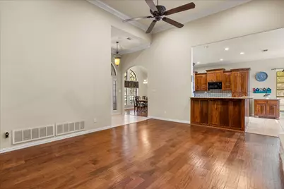6705 Forest Oaks Court, Granbury, TX 76049 - Photo 4