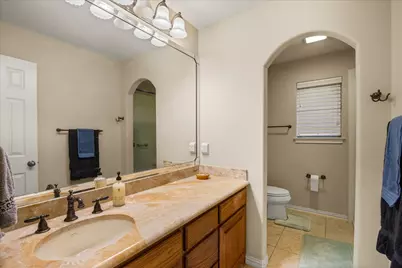 6705 Forest Oaks Court, Granbury, TX 76049 - Photo 16