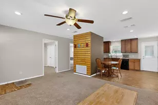 2895 Honey Bee Ln, Wills Point, TX 75169 - Photo 10