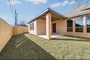 102 Hackberry Ln, Roanoke, TX 76262 - Photo 28