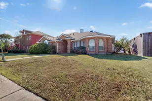 8510 Hartford Dr, Rowlett, TX 75089 - Photo 2