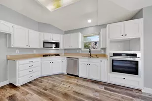 8510 Hartford Dr, Rowlett, TX 75089 - Photo 16