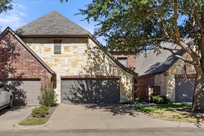 603 N Avalon Court, Granbury, TX 76048 - Photo 2