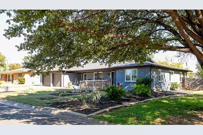 2005 Milam Street, Fort Worth, TX 76112 - Photo 2