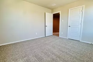 3024 Pecan Farm Ln, Fort Worth, TX 76140 - Photo 16