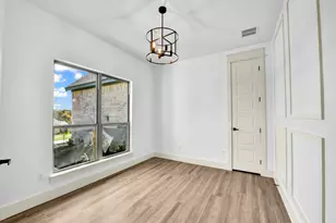 10016 Valley Oak Way, Springtown, TX 76082 - Photo 4