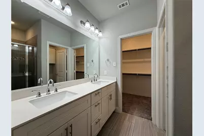 2200 Zenith Avenue, Flower Mound, TX 75028 - Photo 16