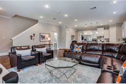 507 S Marlborough Avenue, Dallas, TX 75208 - Photo 4