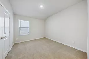 2221 Horseshoe Ln, Dallas, TX 75159 - Photo 16