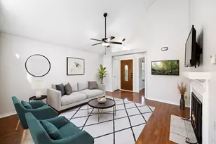 18111 Whispering Gables Ln, Dallas, TX 75287 - Photo 2