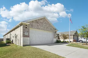 9301 Riverlight Rd, McKinney, TX 75071 - Photo 2