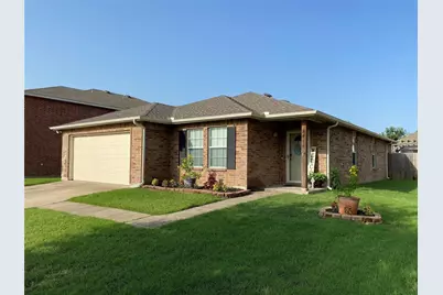 8416 River Bluffs Drive, Arlington, TX 76002 - Photo 1