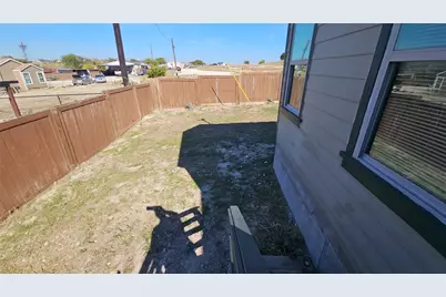 111 W Morning Dove Drive, Azle, TX 76020 - Photo 6