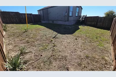 111 W Morning Dove Drive, Azle, TX 76020 - Photo 8