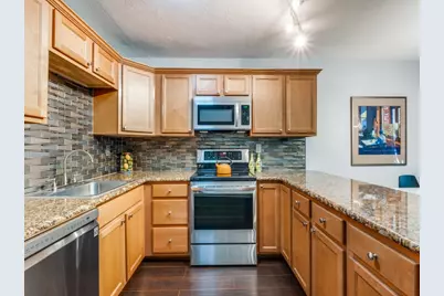 5234 Fleetwood Oaks Avenue #219, Dallas, TX 75235 - Photo 8