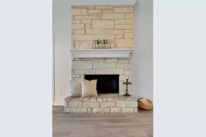 1068 Brazos Bluff Drive, China Spring, TX 76633 - Photo 8