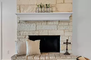 1068 Brazos Bluff Dr, China Spring, TX 76633 - Photo 8