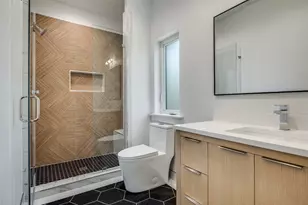 3842 Eaton Dr, Dallas, TX 75220 - Photo 14
