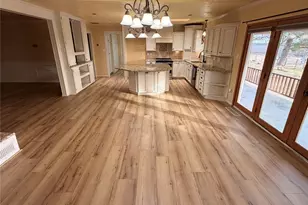 1010 W Moss St, Eastland, TX 76448 - Photo 14