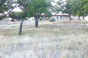 1010 W Moss St, Eastland, TX 76448 - Photo 38