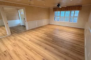 1010 W Moss St, Eastland, TX 76448 - Photo 18